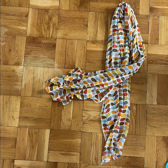 EUC Orla Kiely x Uniqlo scarf - Picture 3 of 3